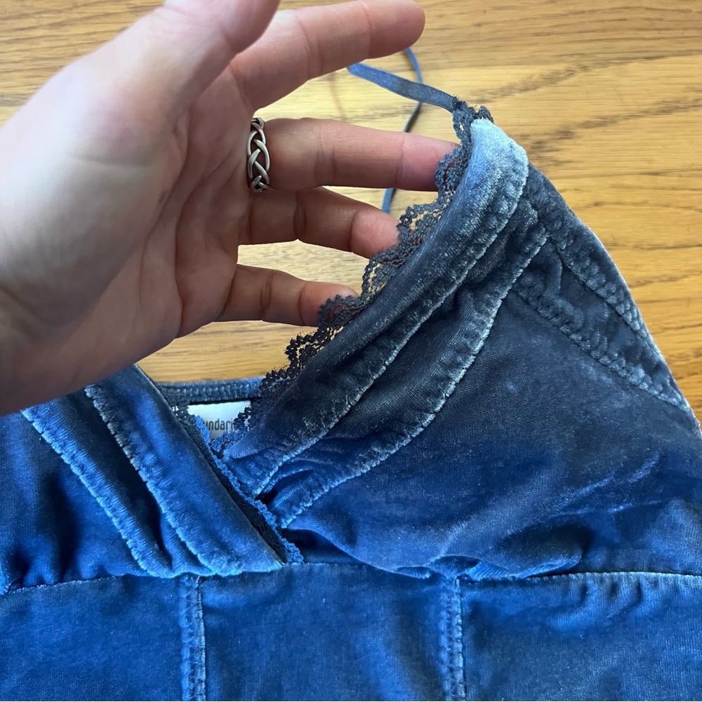 Y2K Velvet Cami Tank - Picture 5 of 6